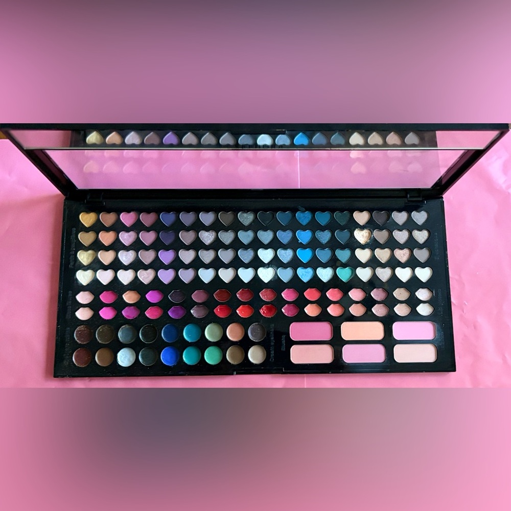 Sephora Beautiful Crush Makeup Palatte